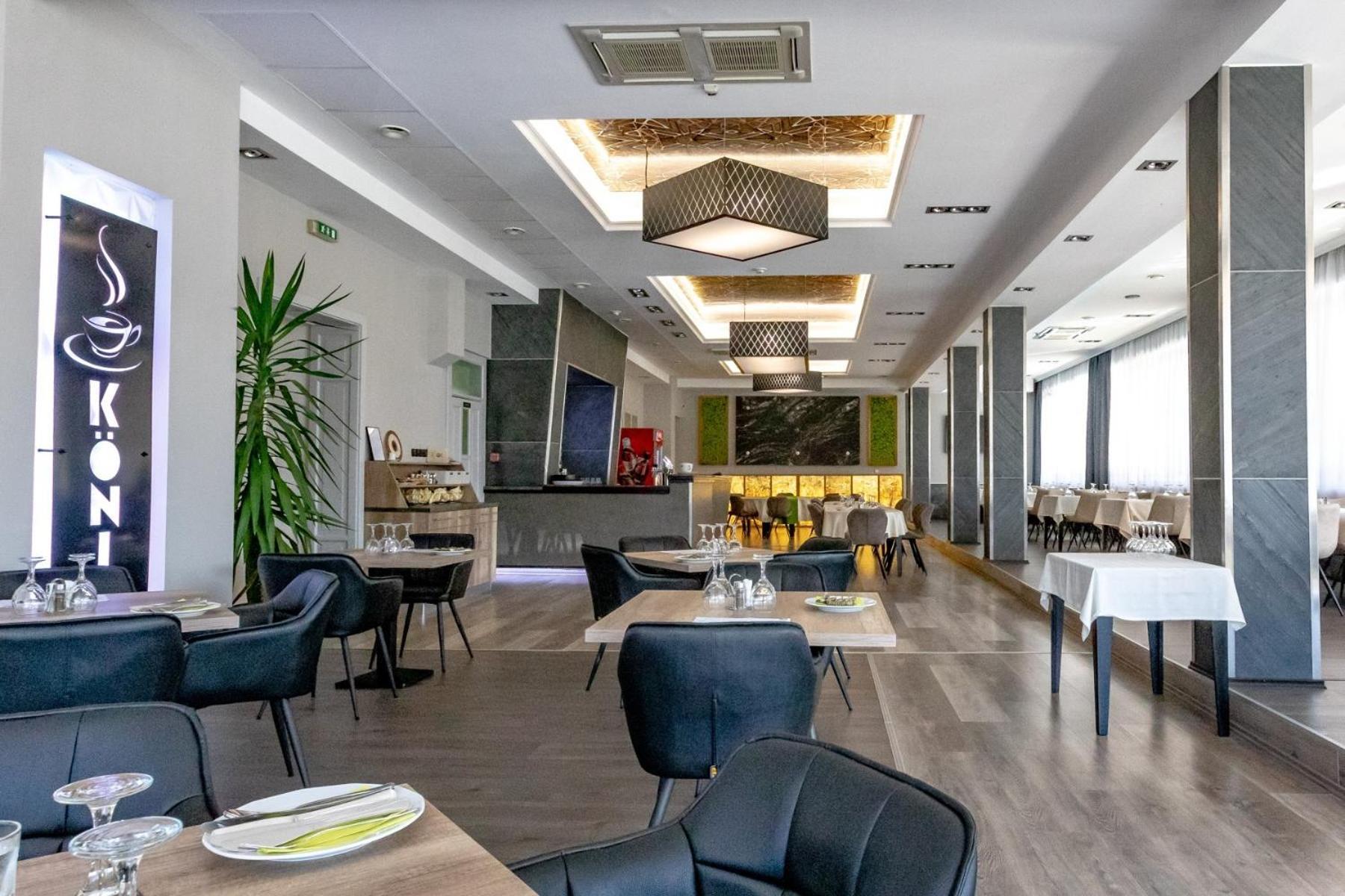 König Hotel Nagykanizsa Exteriör bild